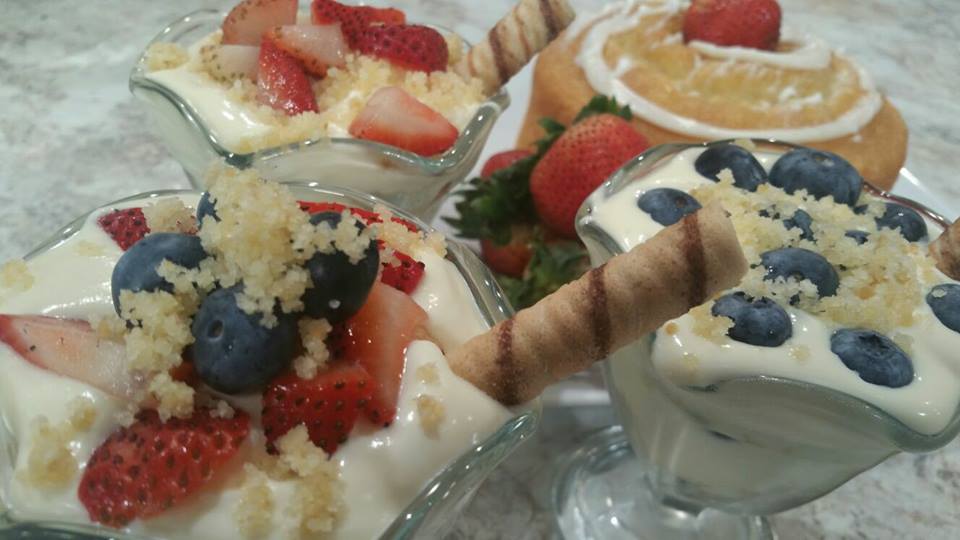 Napoleón de bizcocho y crema