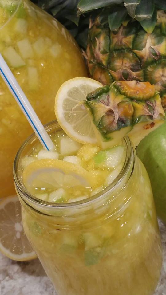 Sangría de piña